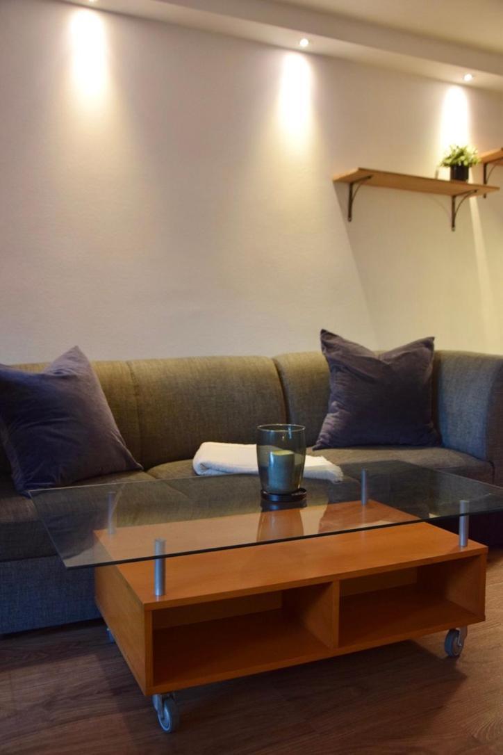 Stilvolle Wohnung Mit Balkon & Parkplatz Rostock Zewnętrze zdjęcie