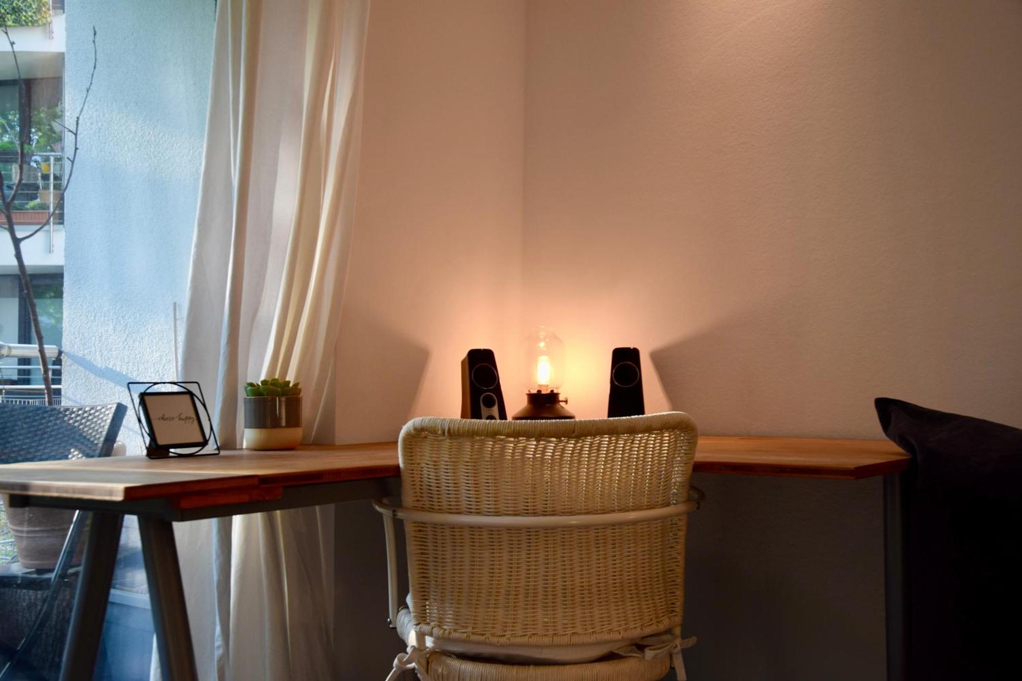 Stilvolle Wohnung Mit Balkon & Parkplatz Rostock Zewnętrze zdjęcie